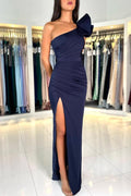 Vestido de fiesta largo de gasa estilo sirena, con un solo hombro y abertura, color azul marino oscuro
