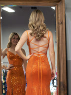 Emaree | Vestidos de fiesta largos con lentejuelas, escote en V y sirena brillante con abertura