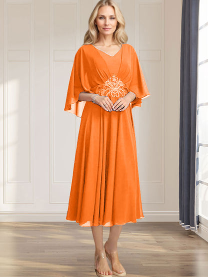 A-Linie V-Ausschnitt Wadenlanges Chiffonkleid für die Brautmutter mit plissierten Paillettenapplikationen Spitzenbesatz 