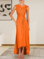 Vestido de gasa con encaje y escote redondo en forma de A color champán
