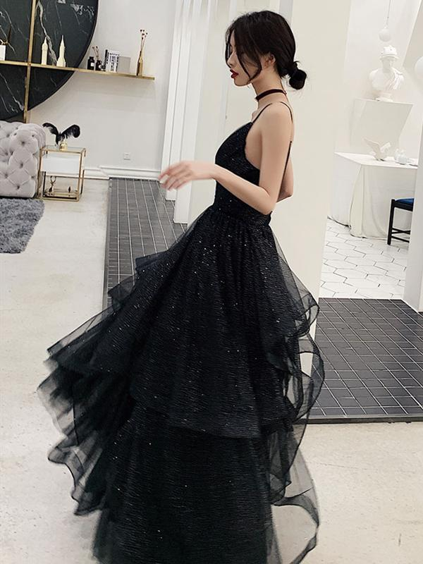 Glänzendes schwarzes Ballkleid mit V-Ausschnitt, rückenfreies schwarzes Abendkleid mit V-Ausschnitt Y1767