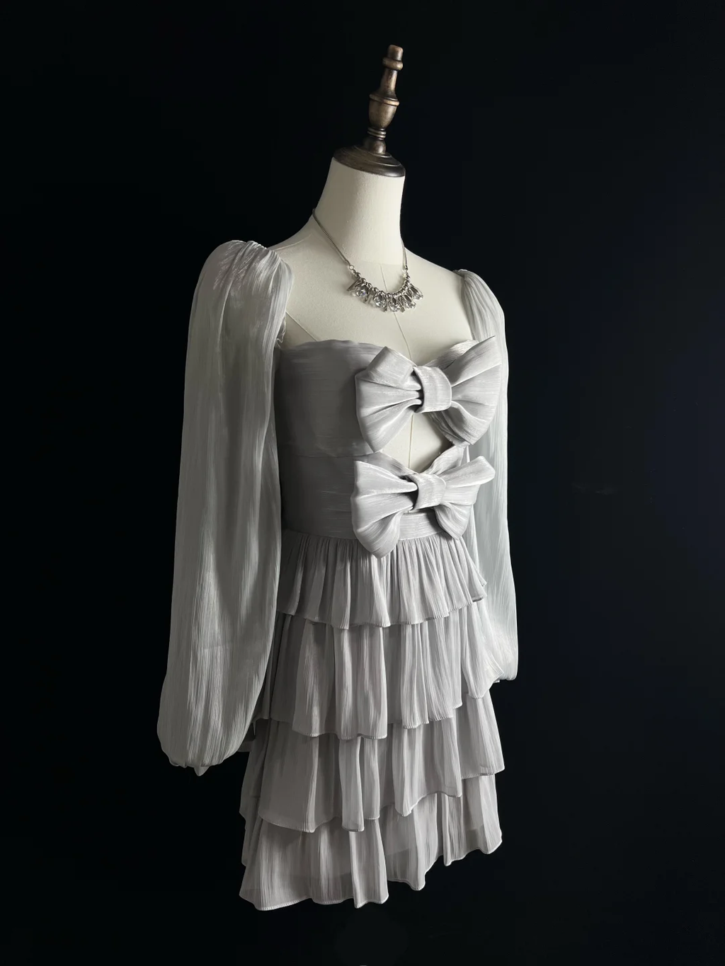 Vestido de fiesta corto en capas con lazo de tul gris plateado, corte A, vestido de regreso a casa Y8651