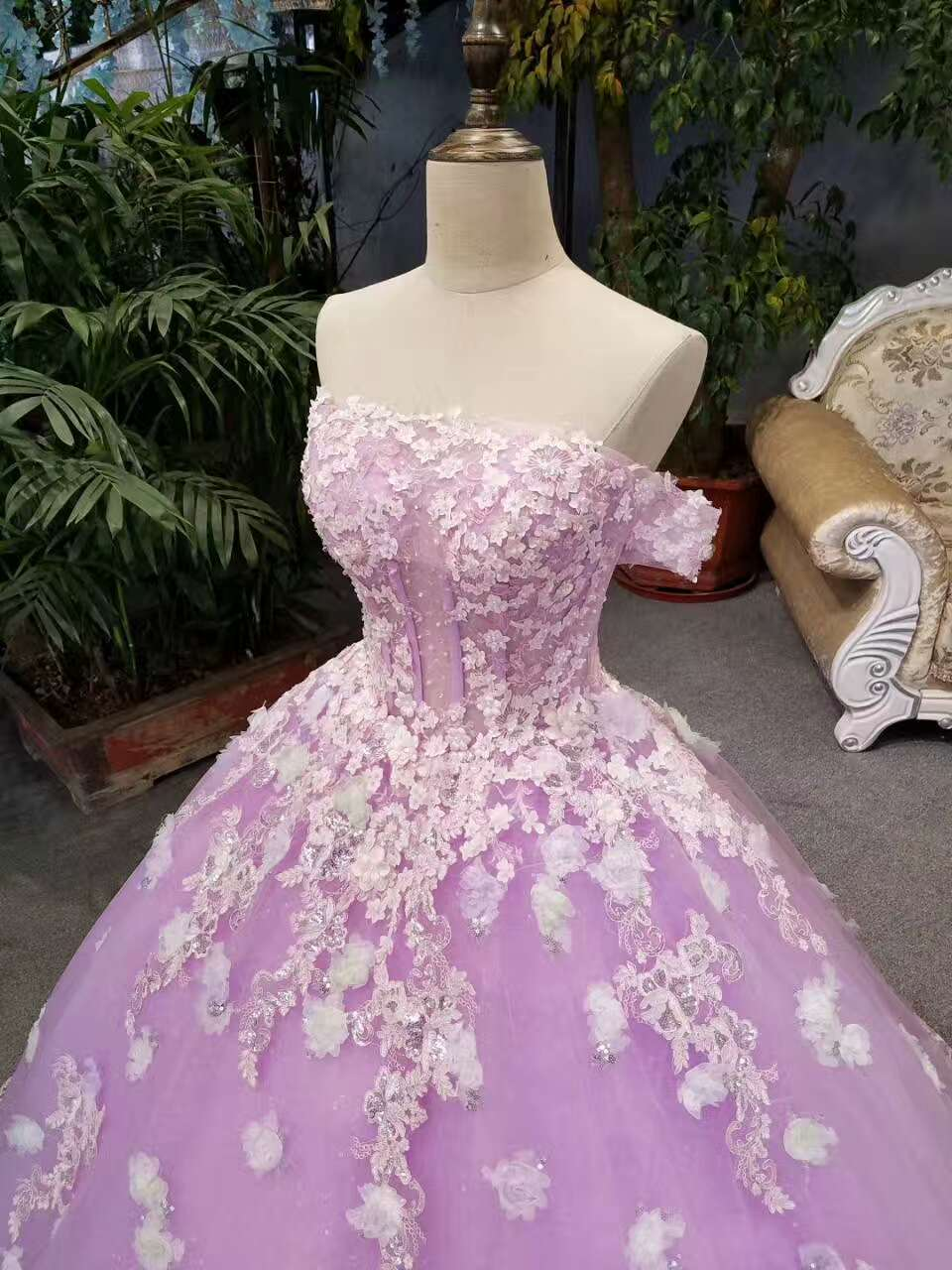 Nuevos vestidos de novia florales, corte A, largo hasta el suelo, con cordones, hombros descubiertos, cuentas y apliques, Y1090