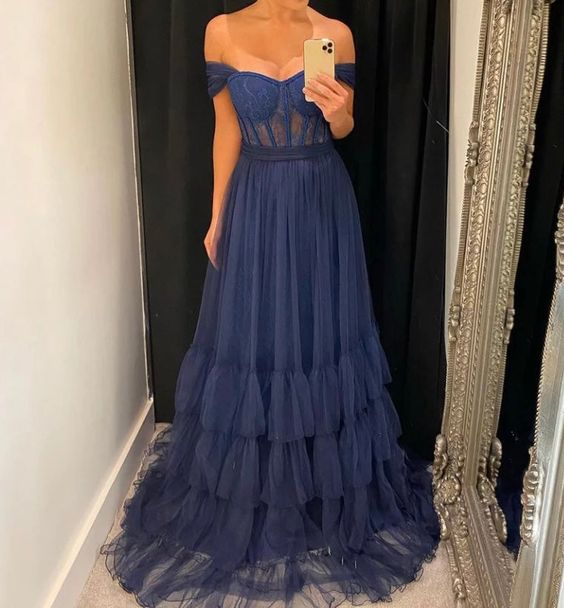 Vestido de noche elegante de tul con corte en A Y6292