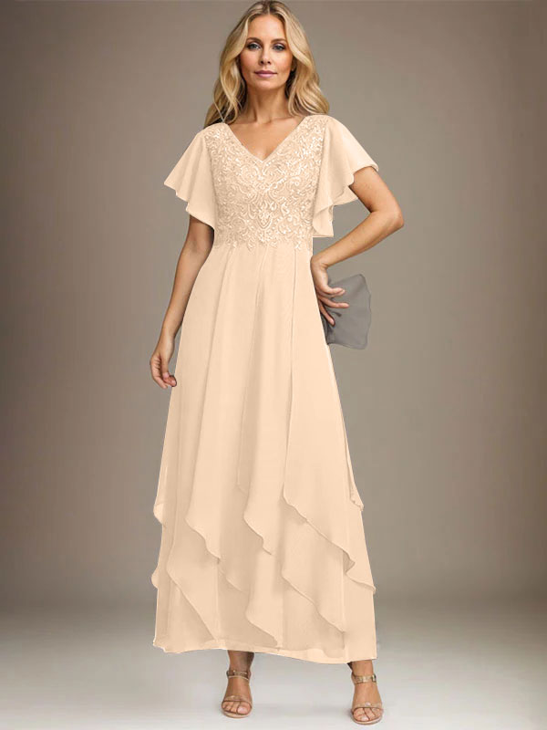 Vestido de gasa con encaje y escote en V hasta los tobillos para madre de la novia con volantes en cascada
