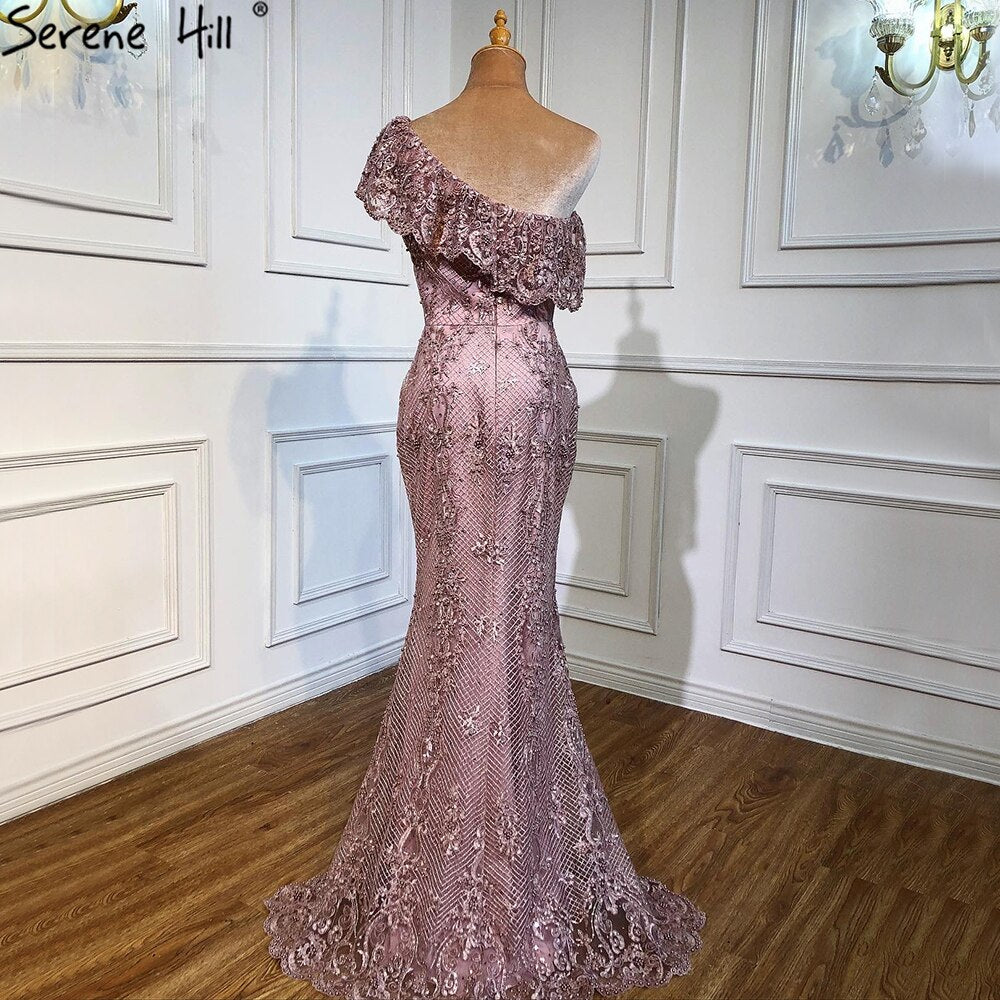 Vestido de noche sexy de sirena con un solo hombro en rosa, encaje, perlas y lentejuelas, elegante vestido formal LA70386 