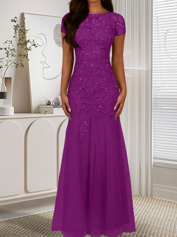 Vestido de tul con lentejuelas y escote redondo de sirena en azul marino oscuro