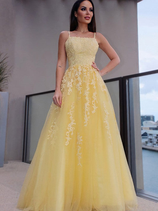 Vestidos de fiesta con apliques y tirantes finos SYP134 