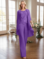 Vestido de madre de la novia de gasa con encaje, escote redondo y lentejuelas y mono/pantalón separado