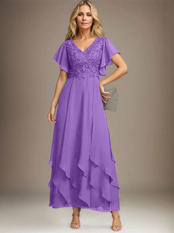 Vestido de gasa con encaje y escote en V hasta los tobillos para madre de la novia con volantes en cascada