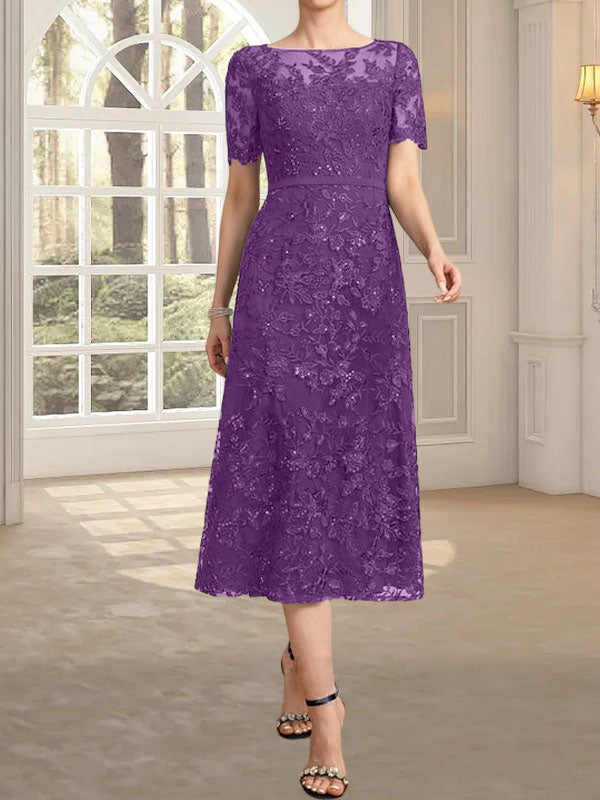 Vestido de madre de la novia de encaje con lentejuelas, corte A, escote ilusión y largo hasta la rodilla