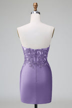 Vestido de fiesta corto, plisado, sin tirantes, ajustado, verde oscuro y elegante con cuentas