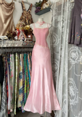 Vestido de noche elegante de satén rosa con tirantes finos y corte sirena Y8104
