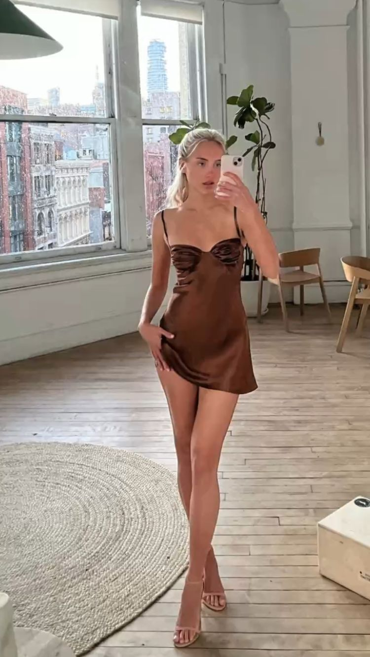 Vestido de satén para fiesta de bienvenida, vestido elegante, vestido corto único de Hoco Y2992