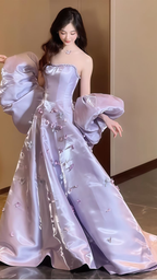 Hübsches lila Satin-Applikationen Ballkleid trägerlos A-Linie Abendkleid Y7903