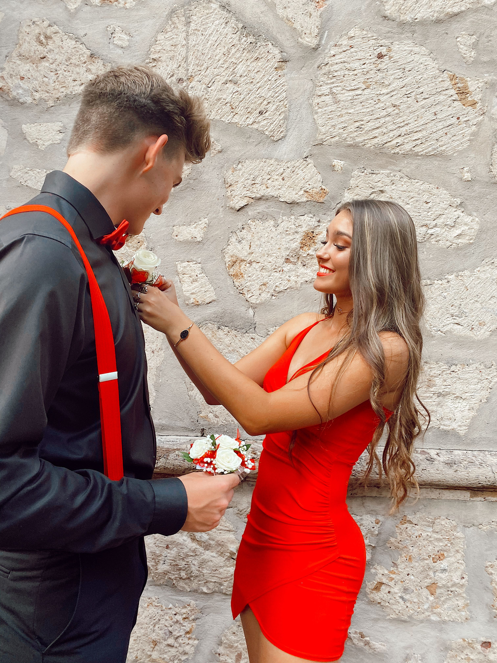 Rotes ärmelloses Homecoming-Kleid mit V-Ausschnitt, Partykleid Y2662