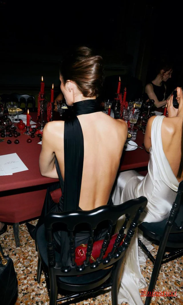 Elegantes langes Abendkleid aus Satin, formelles Ballkleid Y8231