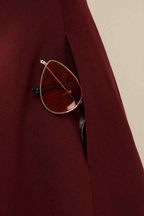 Burgunderrotes A-Linien-Mini-Heimkehrkleid aus Satin mit Rüschenträgern Y2176