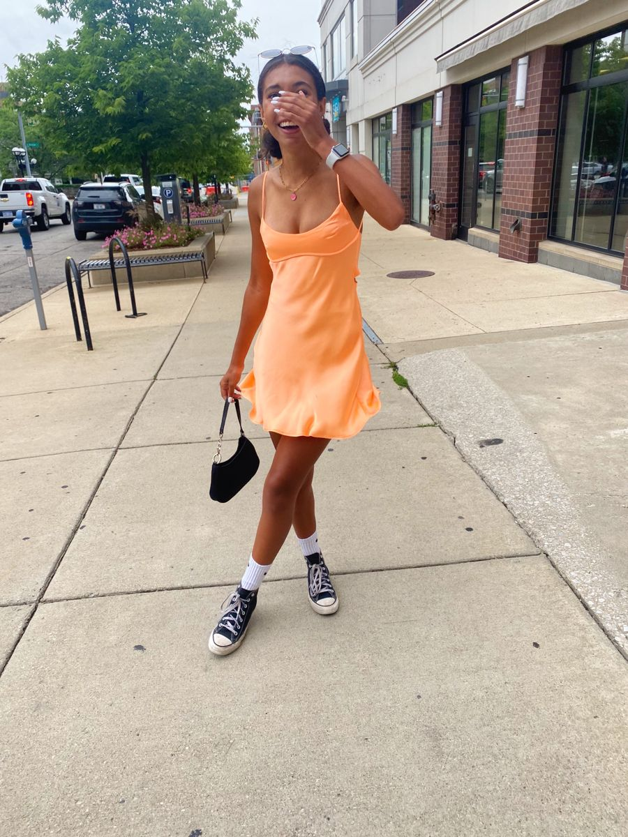 Lindo vestido naranja para la vuelta al cole Y2833