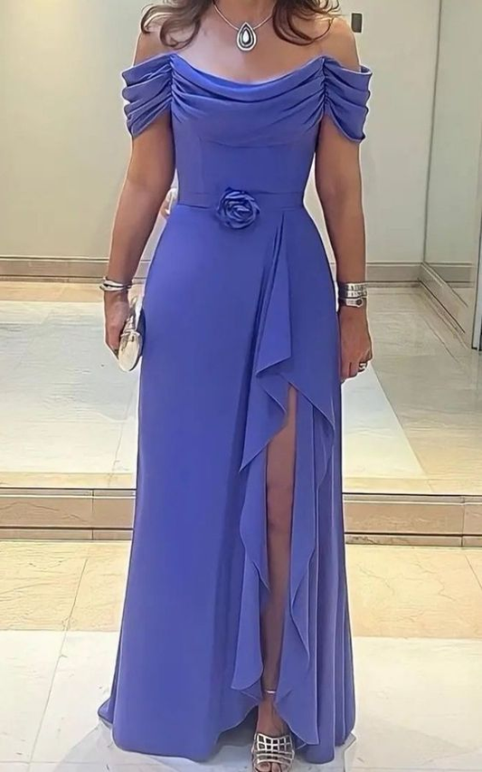 Vestido de noche plisado para madre de la novia con abertura lateral en color lavanda, escote en A y hombros descubiertos de gasa, Y6050