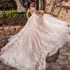 Ramanda Exquisite Lace Appliques Ball Gown Long Sleeves Wedding Dress For Bride Buttons Illusion Back Court Train Bridal Gown-payinti