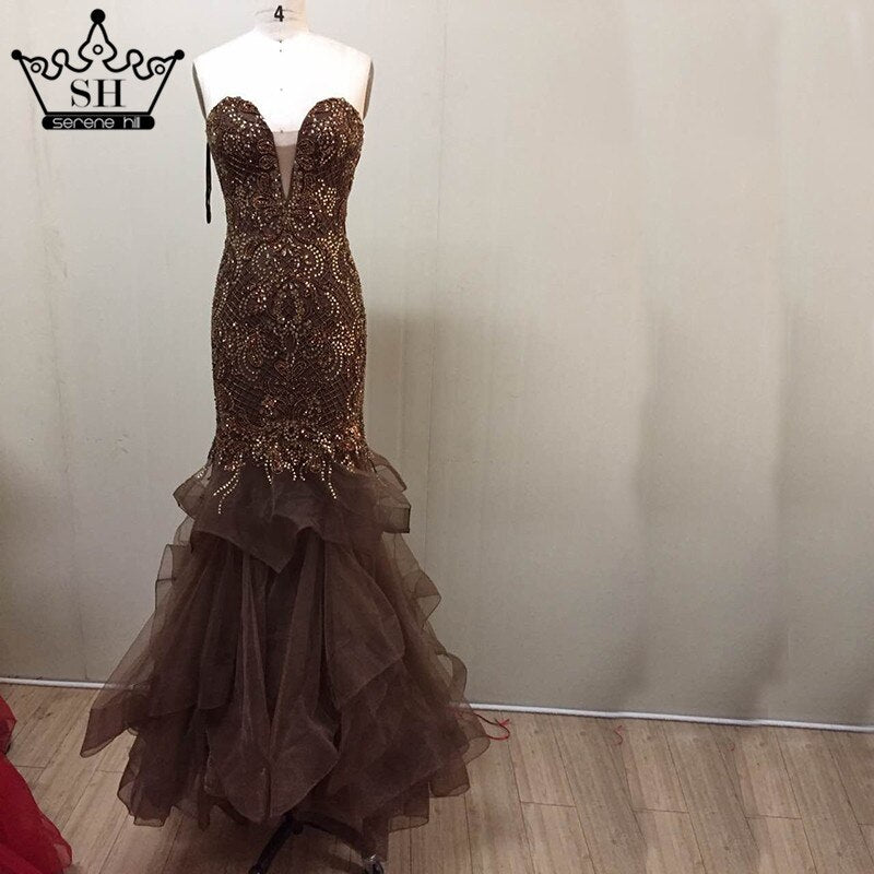 Im Angebot, keine Rückgabe, keine Rückerstattung. Real Photo, langes, elegantes Abendkleid 2025, sexy, trägerloses, mit Perlen verziertes Meerjungfrau-Abendkleid im neuen Stil LA6102 