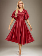 A-Linie V-Ausschnitt Wadenlanges Stretch Satin Kleid für die Brautmutter mit Perlenbesatz Plissee 