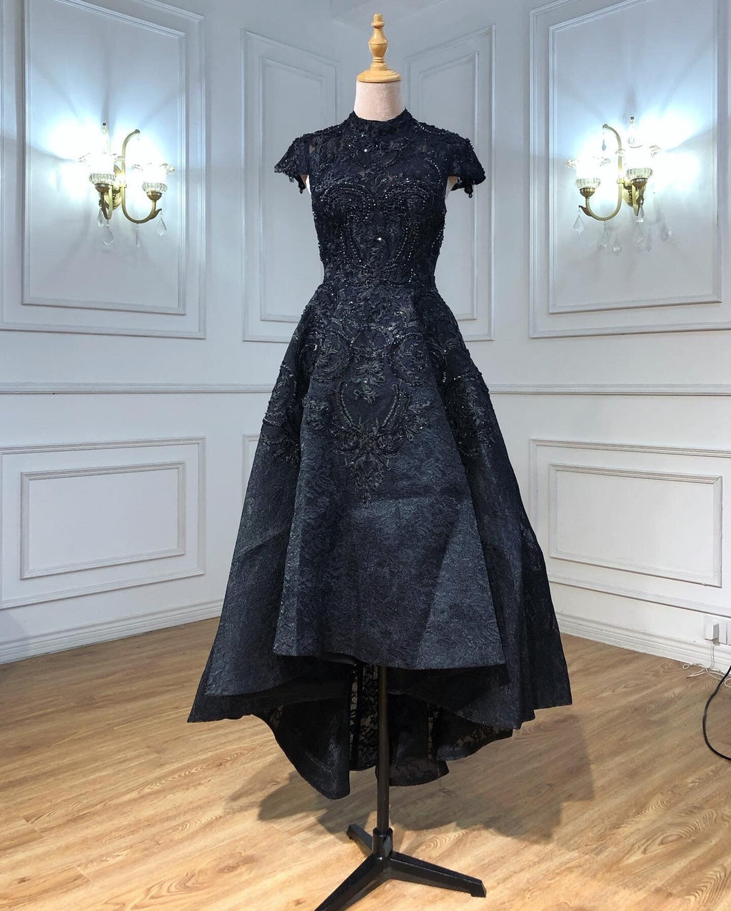 Rot Asymmetrische Luxus Spitze Abendkleider 2025 Ärmellose Sexy Perlen Cryastal Formale Kleid LA70227 