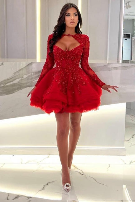 Rotes Mini-A-Linien-Ballkleid mit langen Ärmeln, Rüschen und Neckholder und Applikationen