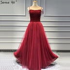 Im Angebot, keine Rückgabe, keine Rückerstattung. Verkaufe rote trägerlose, sexy A-Linien-Abendkleider, neuestes Design, ärmellos, Pailletten, Perlen, formelles Kleid, echtes Foto LA70004 