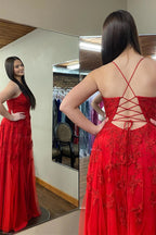 Rotes langes Ballkleid mit tiefem V-Ausschnitt, Blumenapplikationen und Schlitz, PSK485