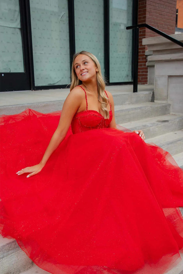 Vestido de fiesta rojo brillante con tirantes, cuentas y abertura, corte A PSK503