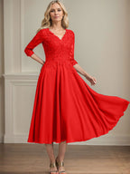 A-Linie V-Ausschnitt Wadenlanges Chiffon-Spitzenkleid für die Brautmutter mit Perlen und Pailletten 