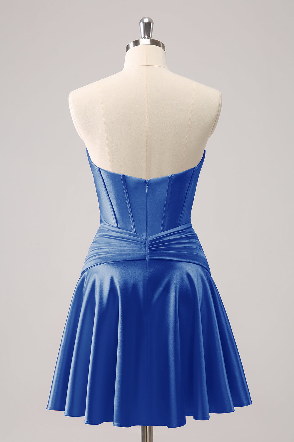 Hermoso vestido de fiesta fucsia con escote en forma de A, corsé cruzado y volantes