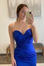 Vestidos de fiesta sencillos de satén azul rey con escote corazón PSK507