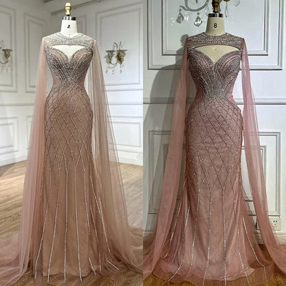 Vestido de noche árabe color piel con cuentas y mangas estilo capa LA72814