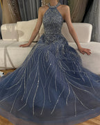Elegante vestido de noche azul árabe de corte A con cuello halter, de lujo, estilo Dubái, para mujer, para fiesta de boda 2025 LA72302 