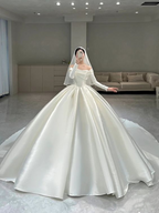 Vestido de novia modesto de satén blanco con vuelo, vestido de novia blanco Y6737