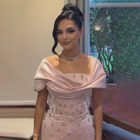 Luxuriöses schulterfreies Abendkleid in Babyrosa für Damenparty LA72414