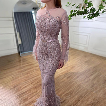Vestidos de noche de lujo estilo sirena de Dubái, con plumas y cuentas azules de manga larga, 2025 LA60932 