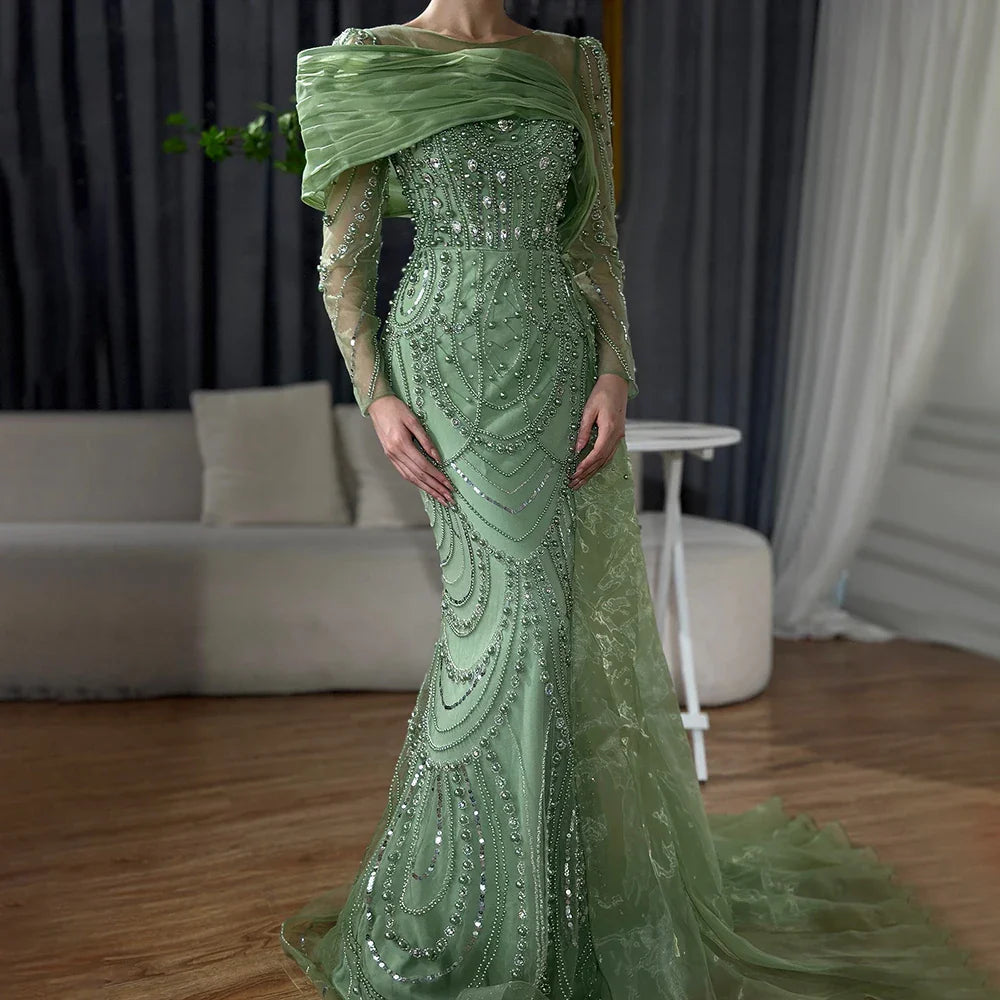 Vestido de noche de sirena con cristales color piel y sobrefalda de manga larga LA72348