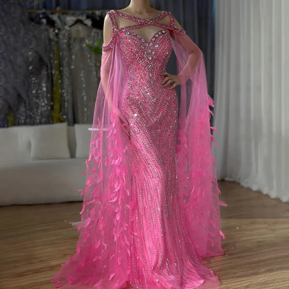 Elegantes langes Meerjungfrauenkleid für Damen für Hochzeiten, Fuchsia, mit Cape-Ärmeln, Perlenbesatz, Federverzierungen 2025 LA72286 