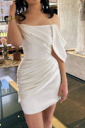 weißes Satin-Schulterfreies Homecoming-Kleid, kurz, S13895