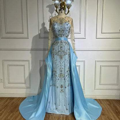 Luxuriöses, perlenbesetztes, blaues Abendkleid mit langen Ärmeln und Überrock LA72757