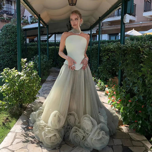 Elegantes Abendkleid in Salbeigrün mit 3D-Blumen in A-Linie LA72913