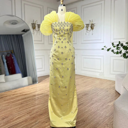 Luxuriöses gelbes Abendkleid mit Perlen und Cape LA72756