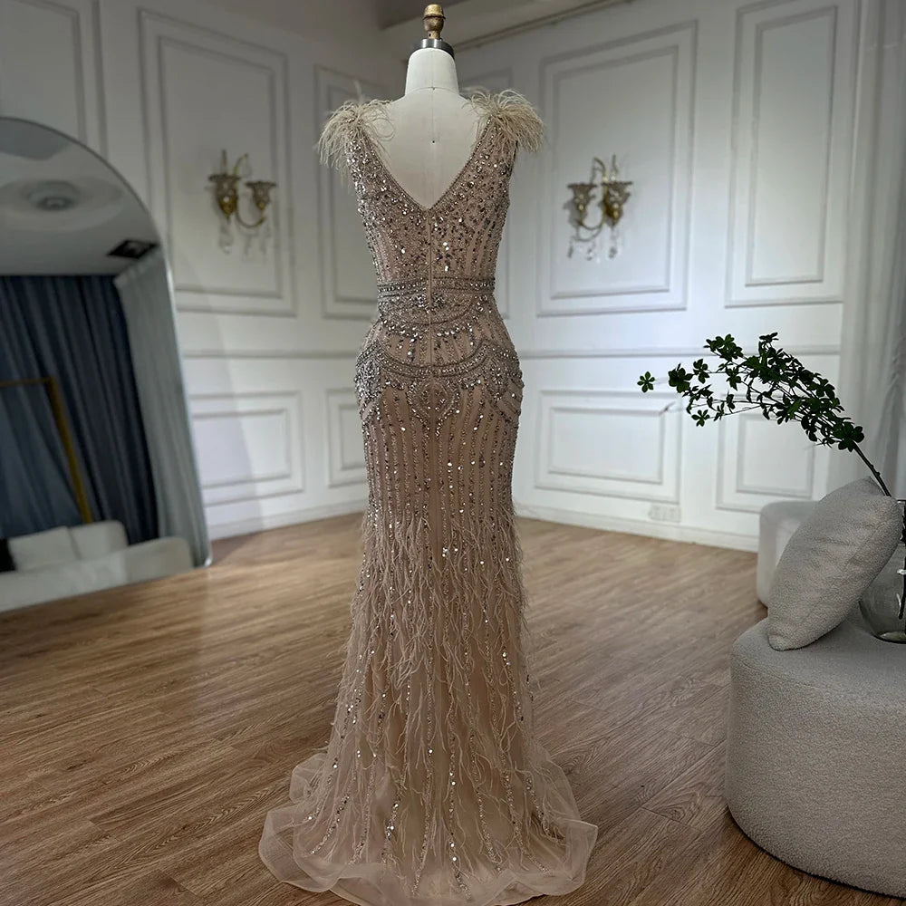 2025 Arabisch Blau Elegante Split Meerjungfrau Perlen Federn Lange Abendkleider Kleider für Formelle Anlässe LA72742 