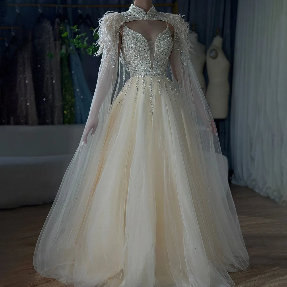 Arabisches Beige A-Linie Federn Langer Umhang Luxus Perlenbesetztes Saudi Abendkleid Kleider für formelle Anlässe 2025 LA72722 