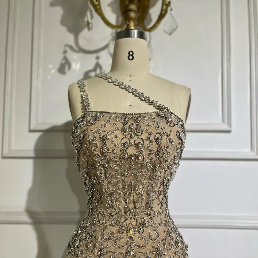 Elegante vestido de noche color piel, con un solo hombro y cuentas, para ocasiones formales 2025 LA72791 