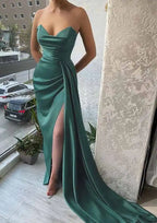 2025 Arabic Green Mermaid Sweetheart Strapless Court Satin Prom Dress with Pleated Split for Women's Party LA72686